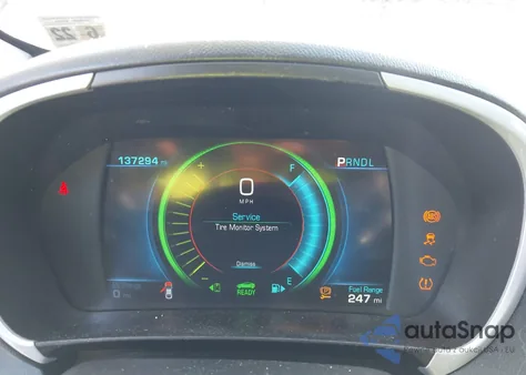 2017 Chevrolet Volt Lt z USA, uszkodzony, nr VIN 1G1RC6S5XHU102168